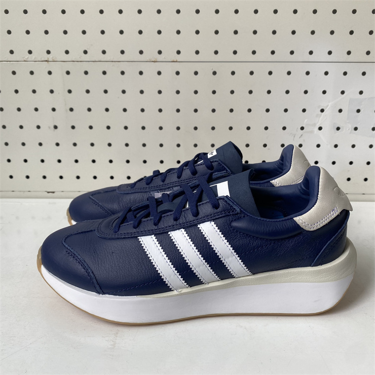 Adidas阿迪达斯三叶草男鞋女鞋休闲鞋低帮运动鞋ID4709