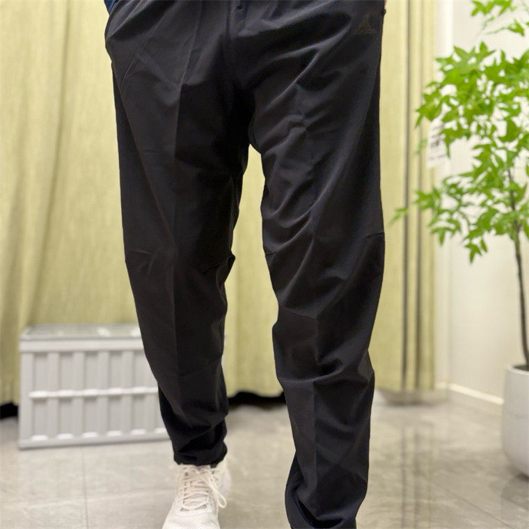 Adidas阿迪达斯长裤男春男子休闲运动针织长裤 CW5782