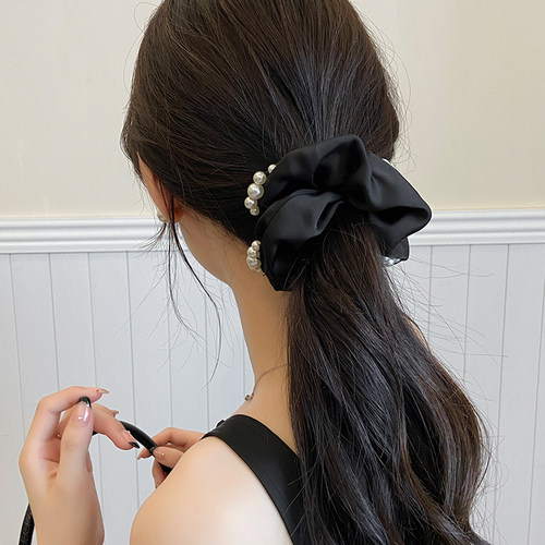缎面大肠发圈女赫本风高级感时尚施家珍珠发绳弹力好耐用马尾头绳