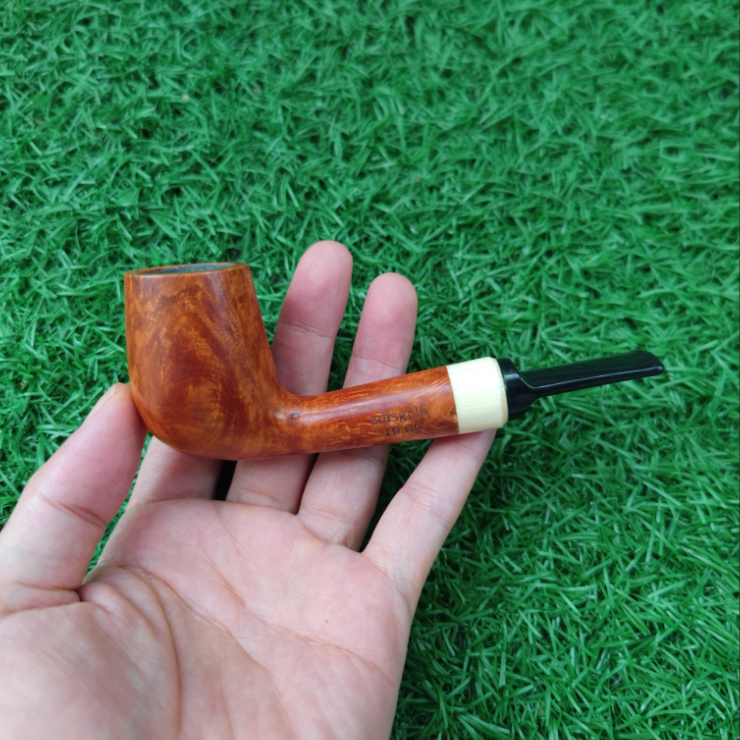 意大利进口石楠木实木烟囱款烟斗图片