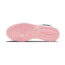 Nike/耐克官方正品21Q12022女运动运动休闲鞋555112-061