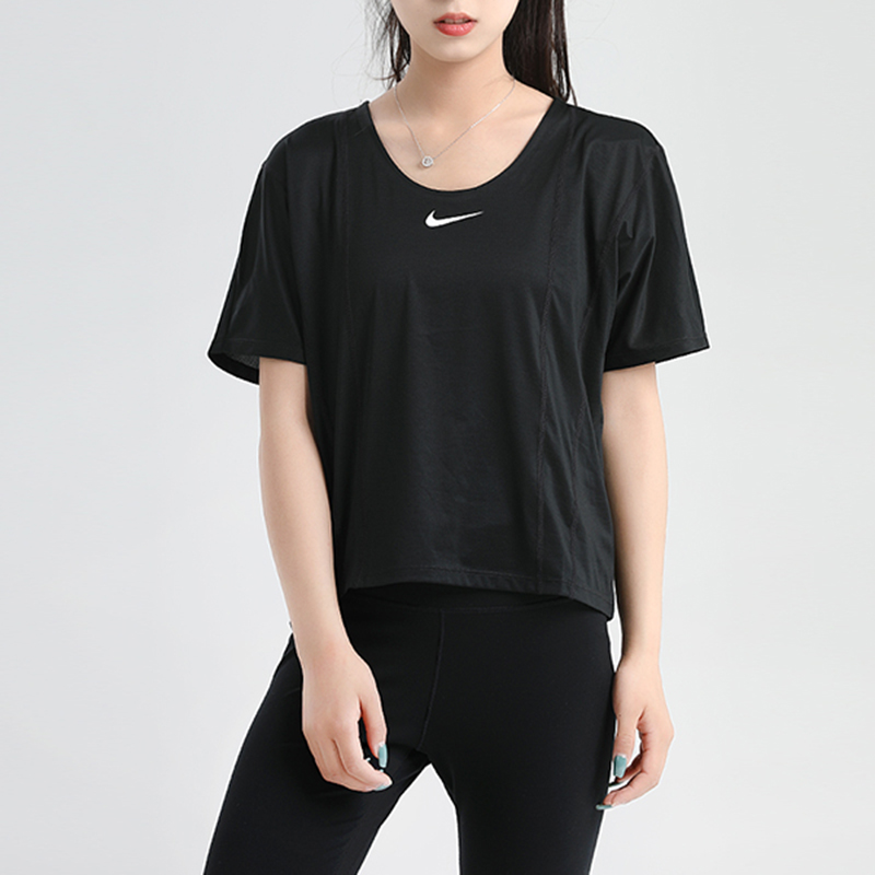 Nike耐克女装官网旗舰正品冬季运动服休闲圆领短袖T恤CU3033-010