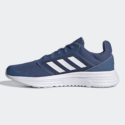 透气跑步鞋Adidas/阿迪达斯