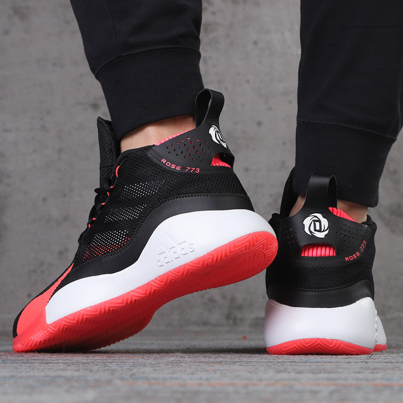 阿迪达斯球鞋男鞋2020秋季新款透气运动鞋战靴罗斯篮球鞋fw8663