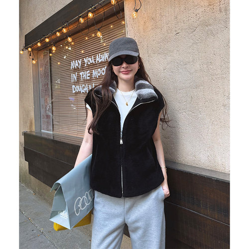 高级羊毛皮草马甲女秋冬毛领外套