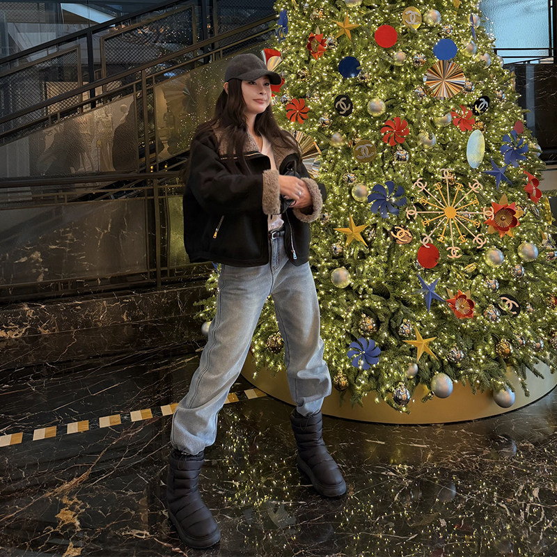 黑色PU皮仿羊羔毛翻领外套女上衣