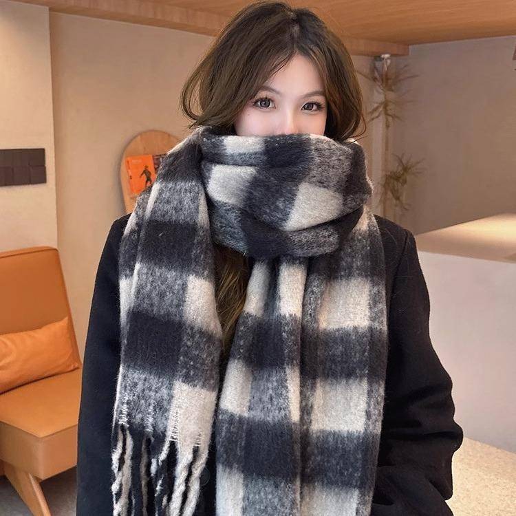 冬季围巾情侣加厚保暖新款韩版学生女款流苏格子长款男围脖礼物