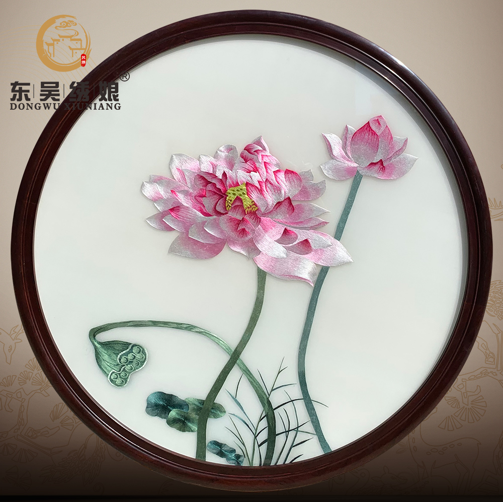 带框手工80圆刺绣荷花莲蓬简约现代挂画沙发玄关客厅背景装饰苏绣图片