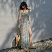 法式 TOP家 度假氛围 浪漫复古蓝色杜松印花斜裁显瘦吊带连衣裙