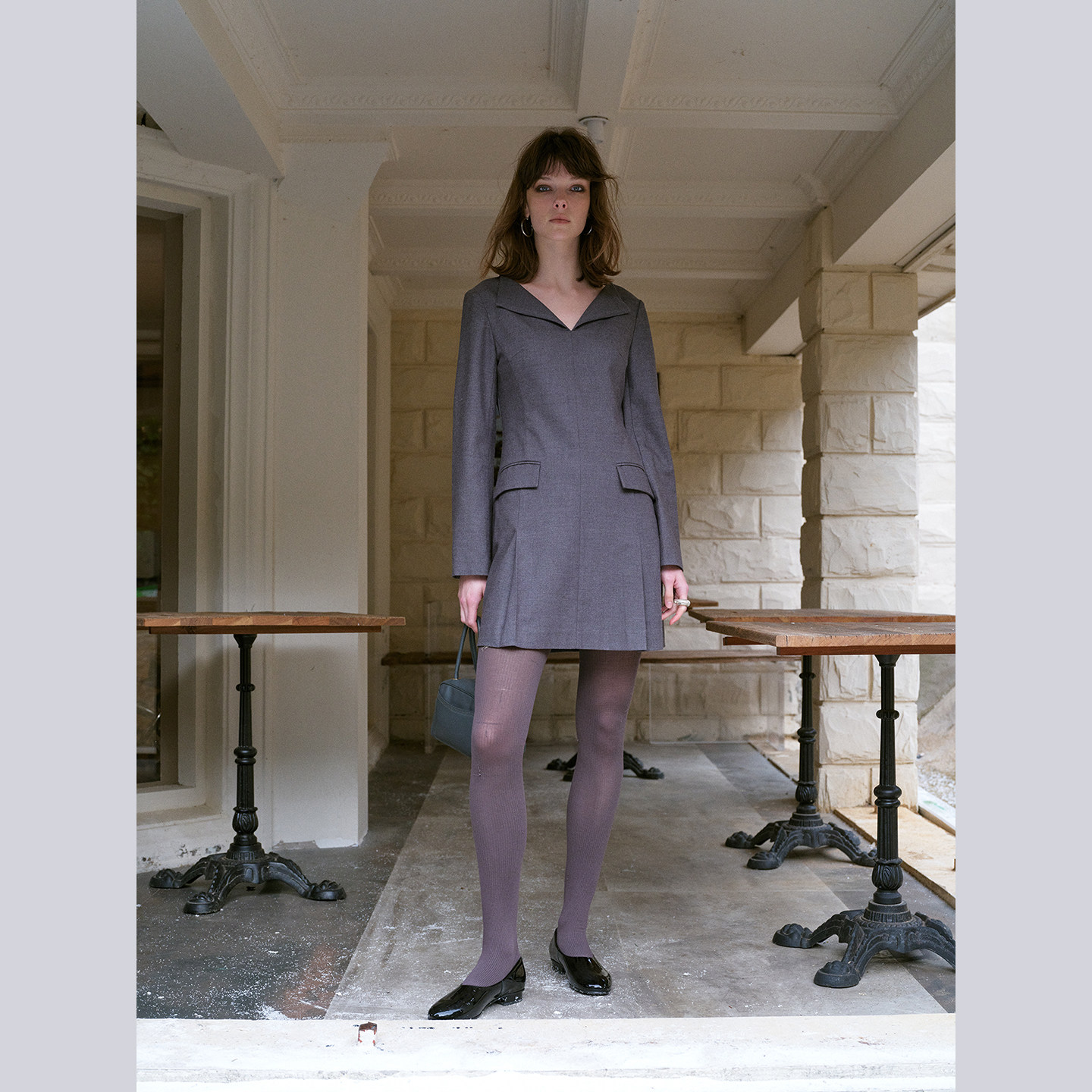 TOP家 时髦通勤 法式复古简约高级灰v型翻领羊毛西装显瘦连衣裙