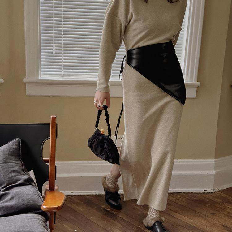 TOP家 时髦配饰 法式复古百搭立体剪裁仿真绵羊PU皮系带三角腰封