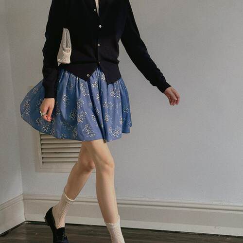TOP家 植物系 法式复古浪漫纯棉数码花卉印花百褶半身蓬蓬短裙女