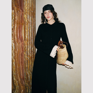 软糯羊毛针织开衫 TOP家 复古撞色微喇袖 法式 连衣裙 多造型单品