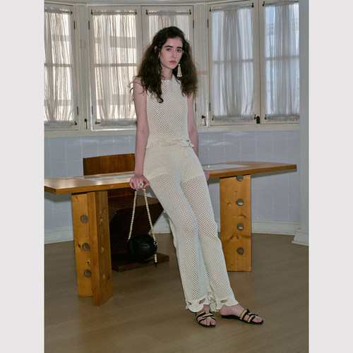 TOP家 循环假日 法式复古浪漫感 立体镂空钩花花边针织背心+长裤