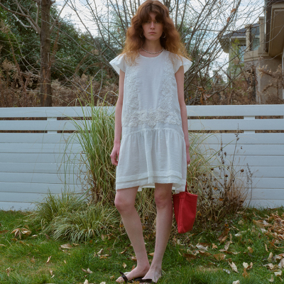 TOP家法式浪漫复古少女 重工刺绣蕾丝花边圆领宽松天丝亚麻连衣裙