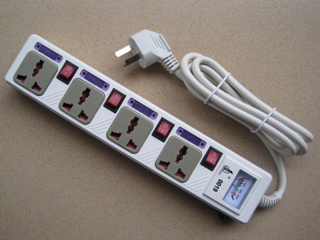 过载保护排插接线板独立开关