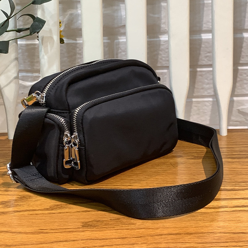 女包包2025秋季新款百搭单肩斜挎休闲妈妈包小方包牛津布帆布女包,箱包皮具/热销女包/男包,通用款女包,淘宝优惠券,粉丝福利购,淘宝优惠卷