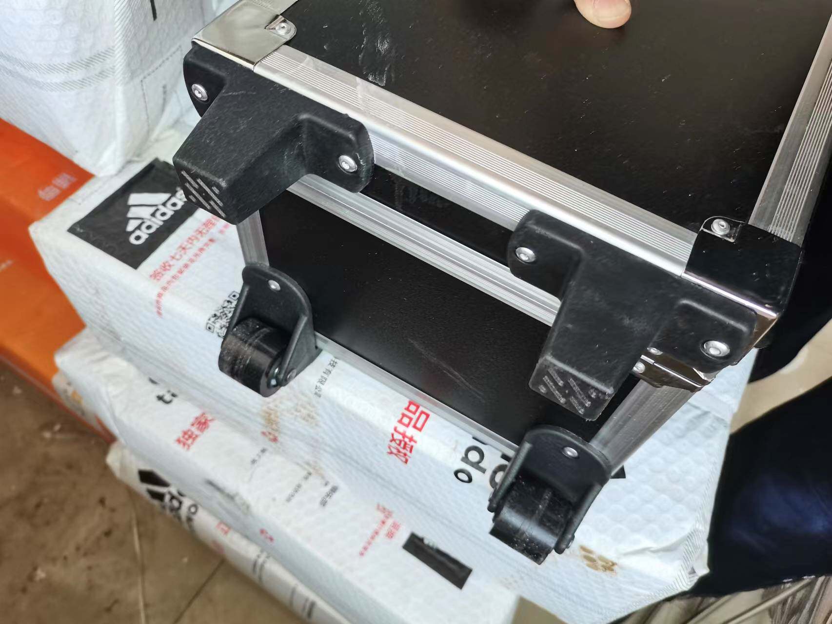汽修工具箱凹陷修复工具箱凹坑修复工具箱铝合金工具箱带轮工具箱图片