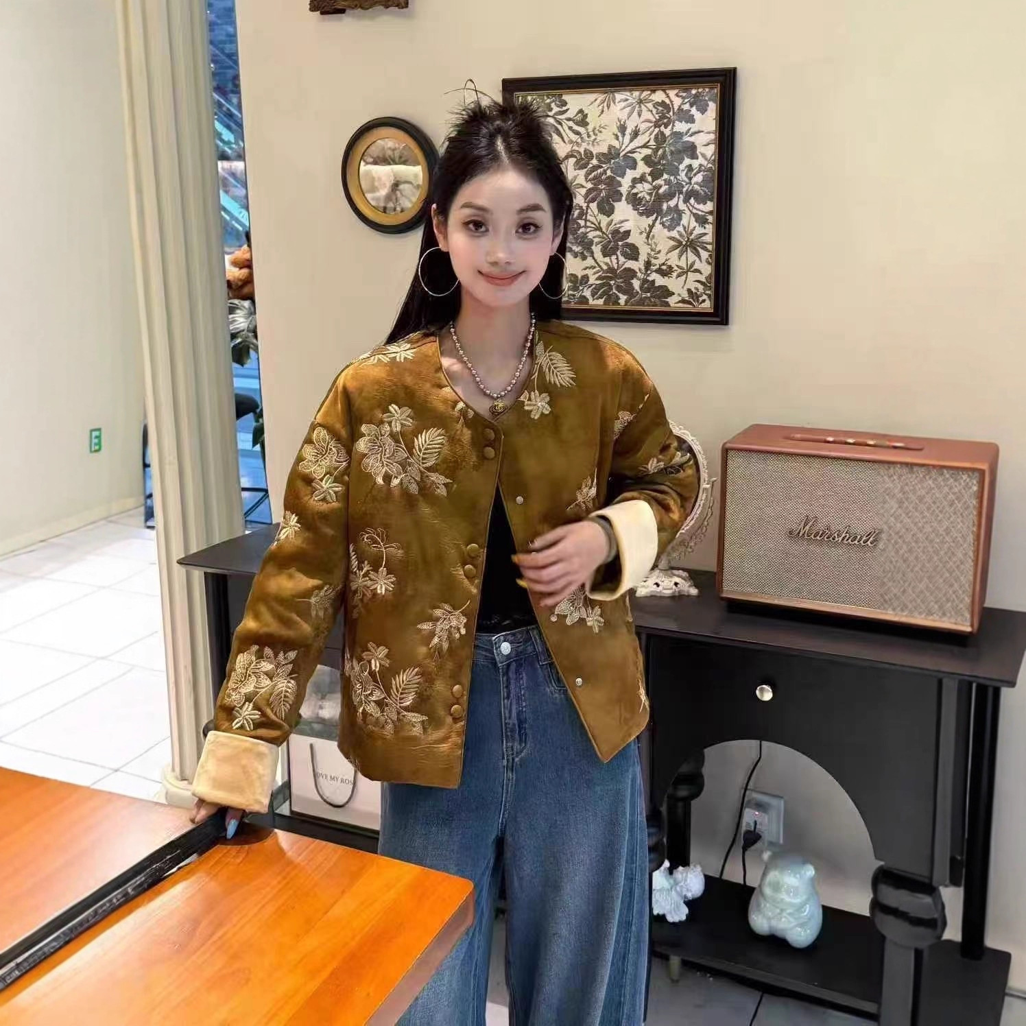 2025新款新中式国风棉衣女冬季时尚复古重工刺绣老钱风加棉外套