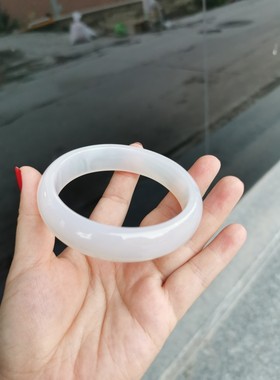 包邮/天然白月光玛瑙中宽手镯玉髓玉石女士手坏/5456586062毫米