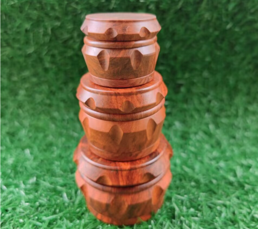 外贸出口研磨器四层碎烟器烟斗丝烟丝切片木头纹塑料锌合金磨烟器