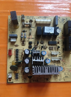 适用格力内机空调30138904 主板M8243G电路板GRJ824-A2变频控制板