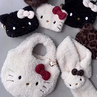 HelloKitty · Opaque.Clip 联名款kitty周边 围巾小包耳套链条包