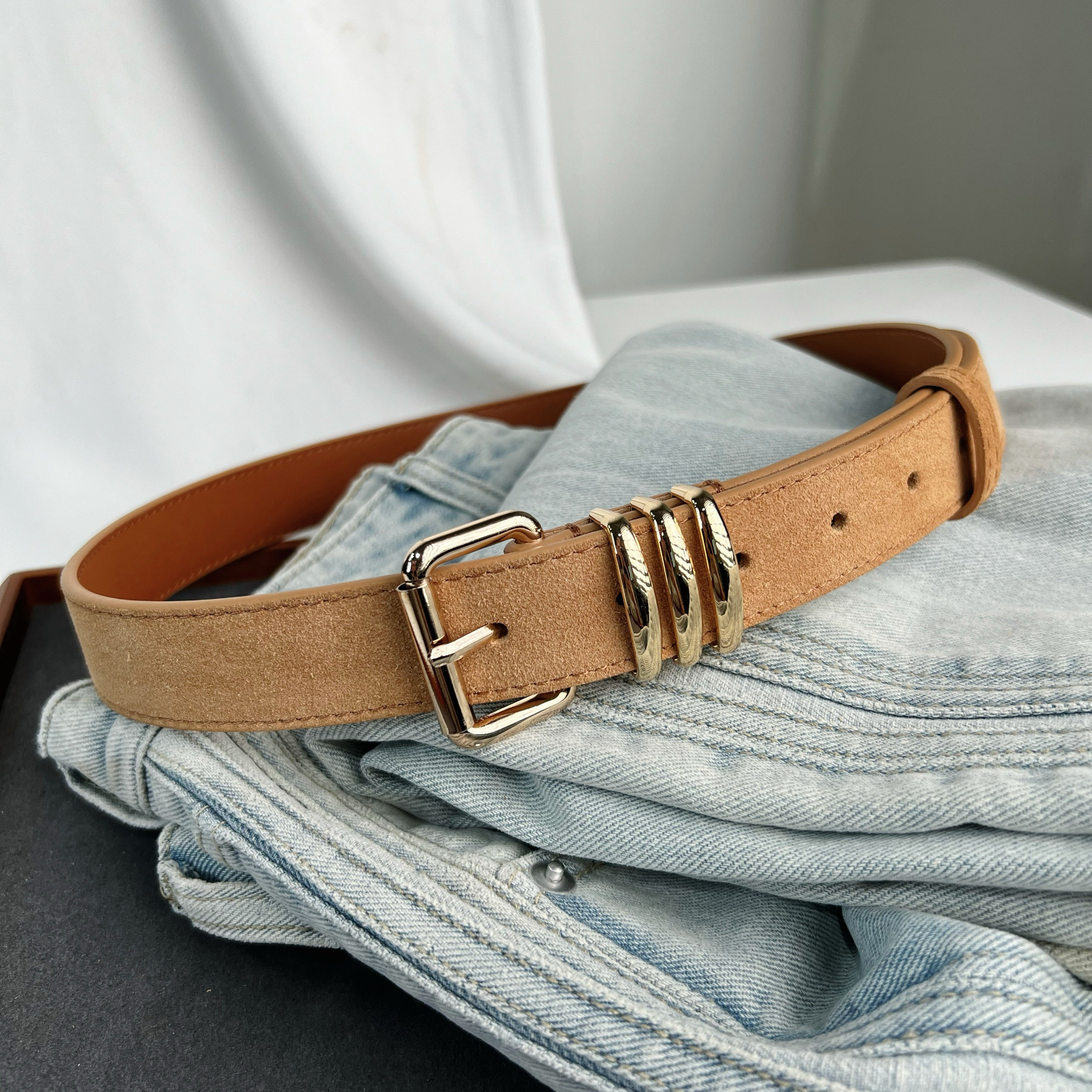 韩系简约高级感玫瑰金扣反绒腰带女仿麂皮绒面皮带搭配休闲裤半裙,服饰配件/皮带/帽子/围巾,腰带/皮带/腰链,淘宝优惠券,粉丝福利购,淘宝优惠卷