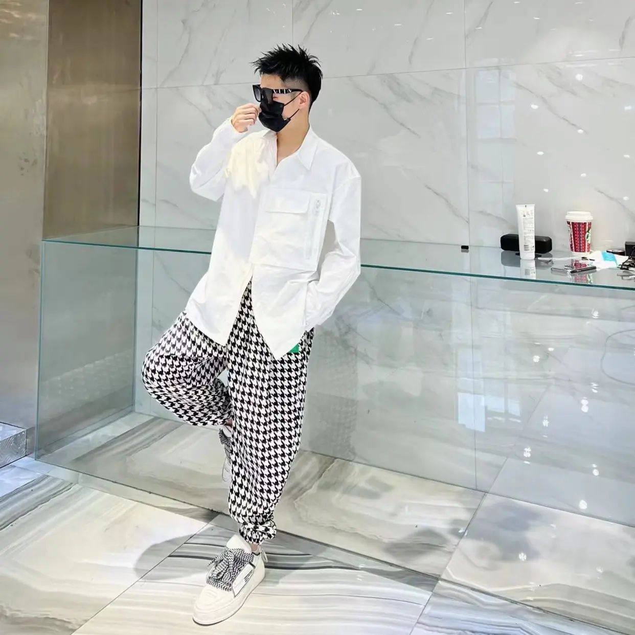 设计感胸前大口袋个性拉链衬衫男宽松休闲白色青年长袖衬衣春夏装,男装,衬衫,淘宝优惠券,粉丝福利购,淘宝优惠卷