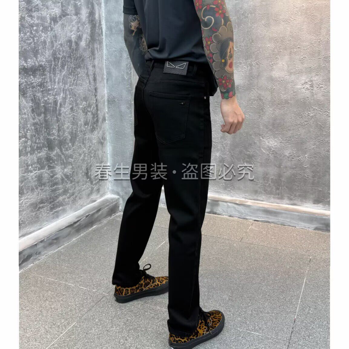 高级感深蓝色牛仔裤男修身小脚2026秋季新款韩版潮流弹力休闲长裤
