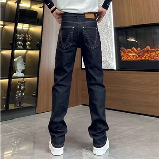 高端深蓝色牛仔裤男合身小直筒口袋明线装饰弹力长裤2026春夏新款