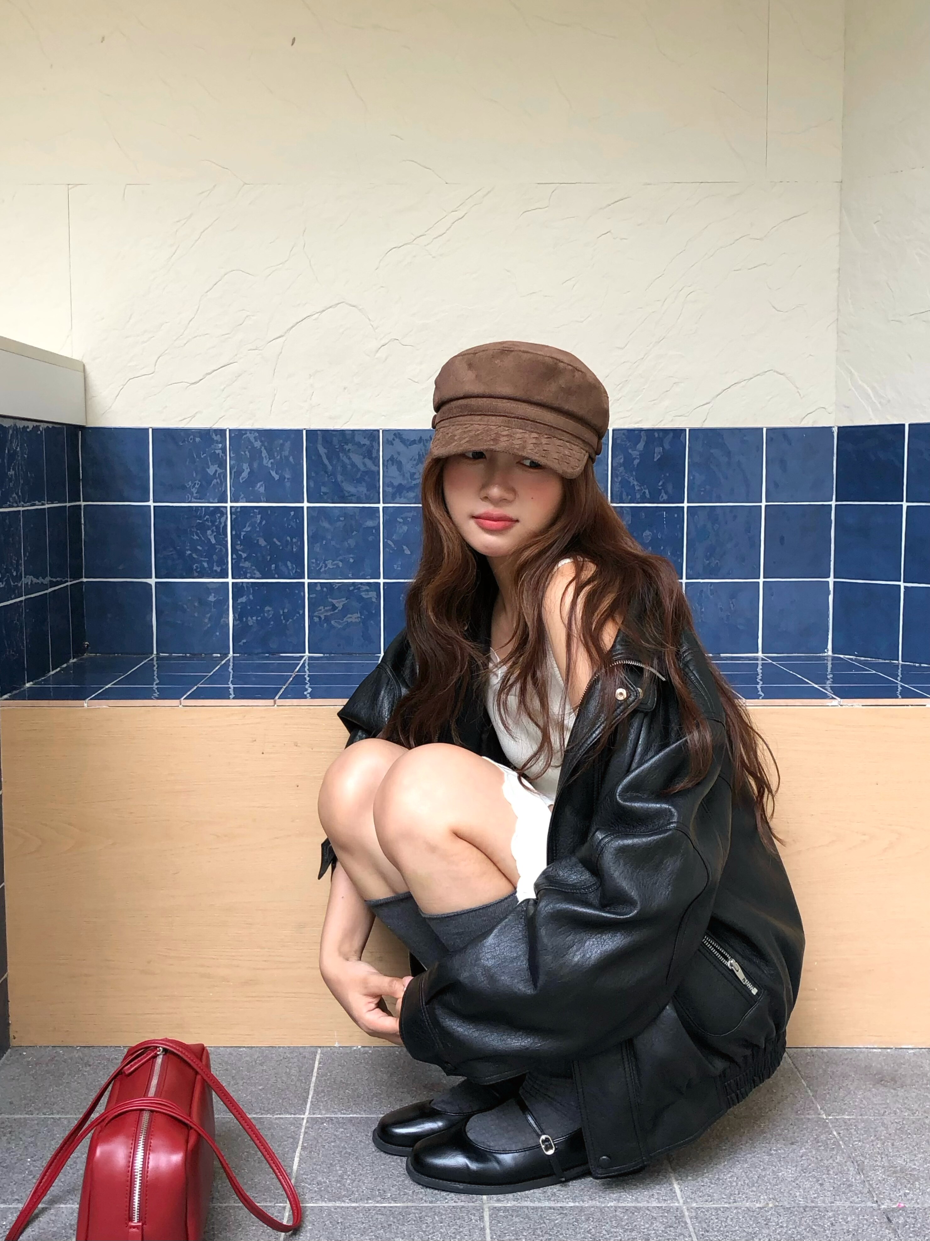 芝士商店~棕色麂皮绒磨毛报童帽女2026新款秋冬复古编织平顶帽子