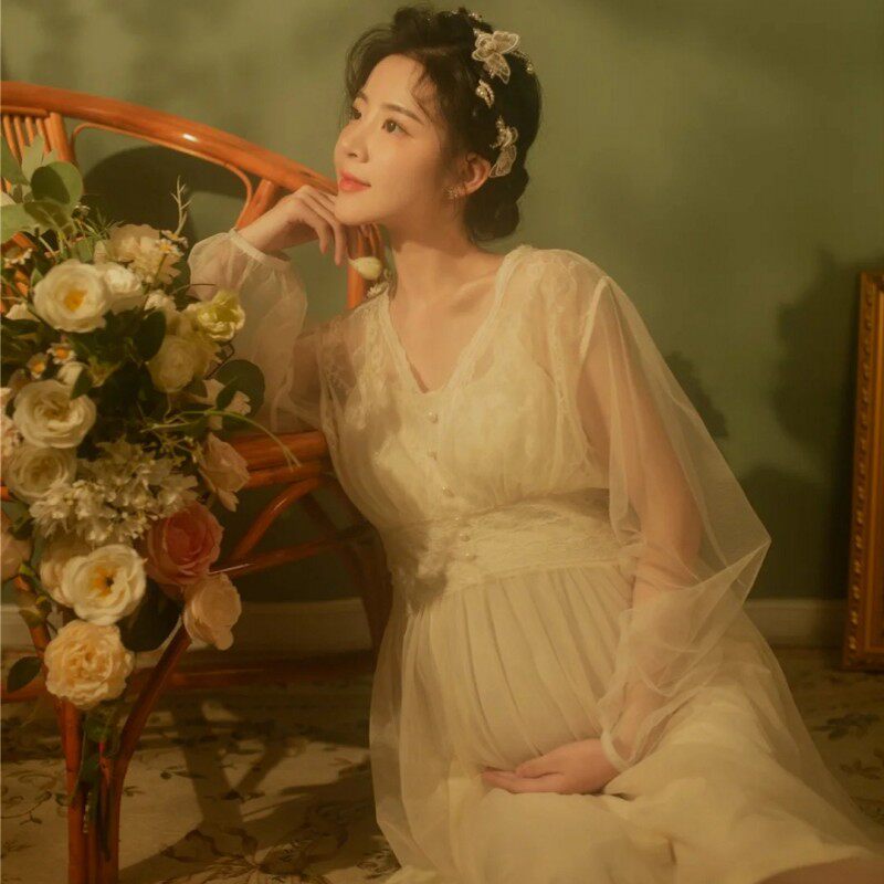 新款影楼小清新孕妇照服装唯美复古油画风孕期妈咪艺术照写真拍摄