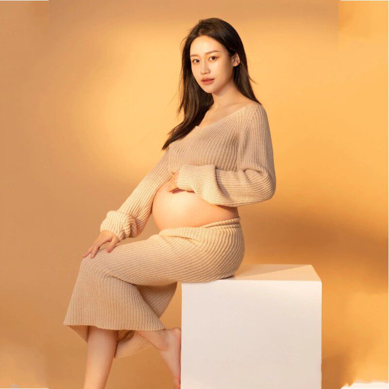 针织孕妇照服装居家风写真艺术照