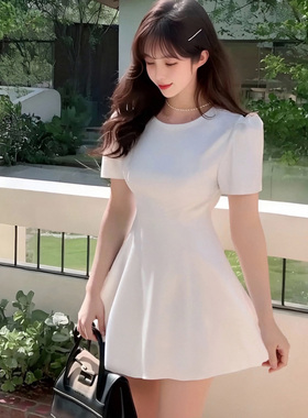 有内衬绿色短袖连衣裙夏季法式气质小个子高级感收腰短裙D1263C