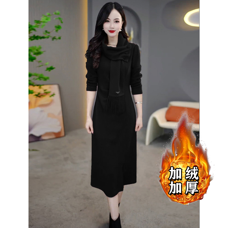 加绒加厚高级感气质优雅新款褶皱连衣裙收腰显瘦过膝长裙女2506