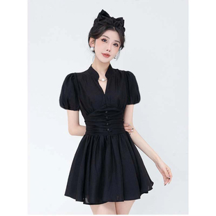 2026夏季新款女高级感法式V领连衣裙名媛气质收腰显瘦短裙子D5254