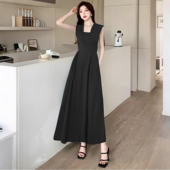 连体裤 2026初夏新款 赫本风气质感穿搭高级感收腰显瘦无袖 女D1704A