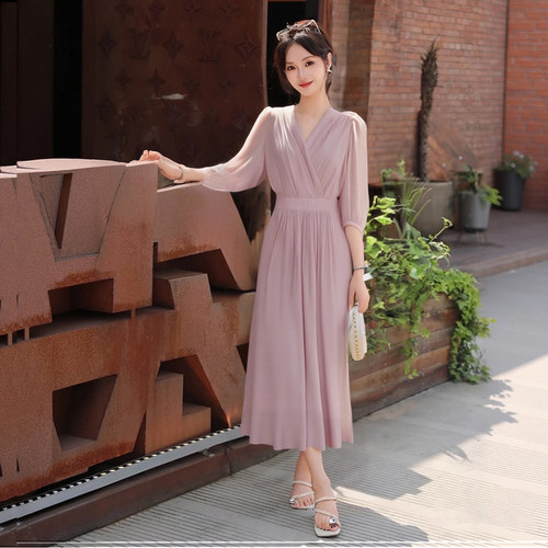 【有里布】纯色V领宽松裙子2025夏季新款显瘦中长款连衣裙D2138A