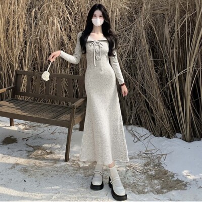 荷叶边收腰修身连衣裙女2026冬季新款小翻领收腰长裙D4176A