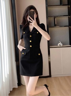 有里布法式设计感单排扣西装领短袖连衣裙夏季新款小黑裙D1693A