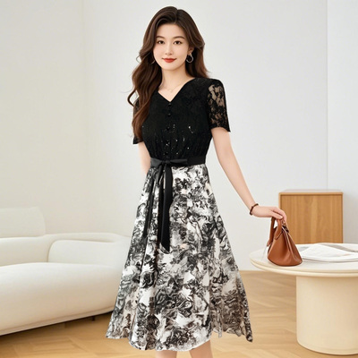 2025春季明星同款新款亮片蕾丝拼接高级感宴会礼服连衣裙女D0992C