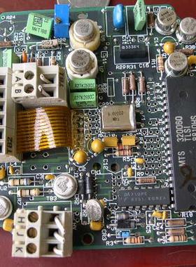 残破电路板带金封运放AD741SH和CA747T和ZVN3306B三只