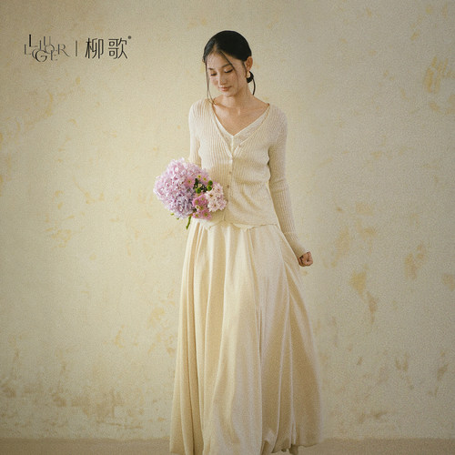韩系温柔V领假两件针织开衫女