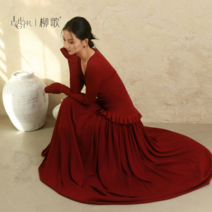 温柔气质套装 新款 女 毛衣半身裙两件套2025冬季 柳歌红色打底针织衫