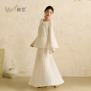 柳歌古典舞蹈服春季2026新款日常可穿飘逸白色针织衫上衣两件套装