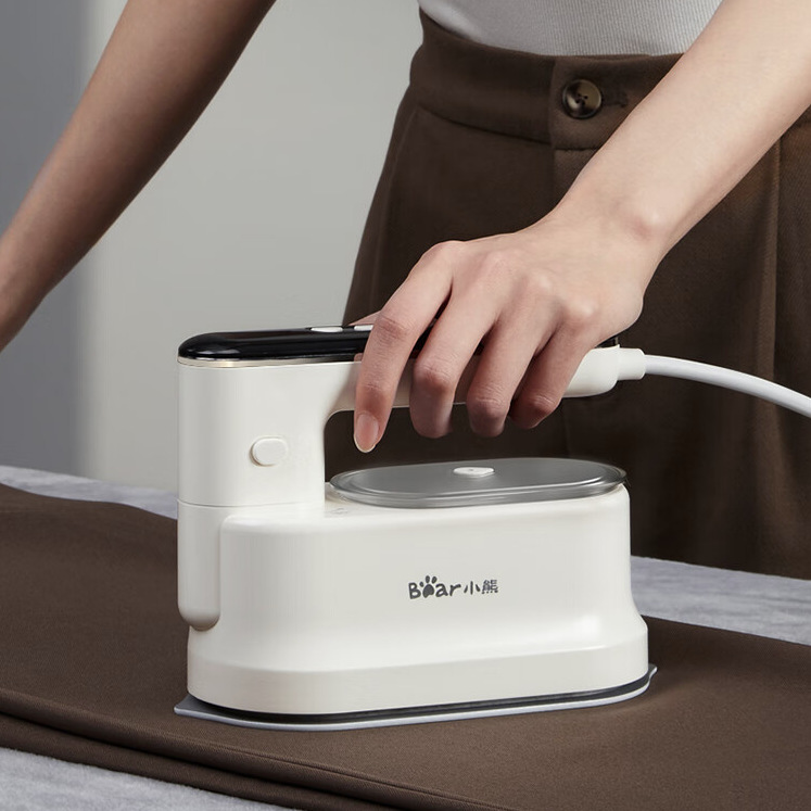 小熊手持挂烫机DYD-C15Y1家用真增压蒸汽熨烫机小型电熨斗衣服烫
