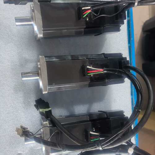 议价三菱二手拆机hc-kfs43b，400W，三相200-230可维修