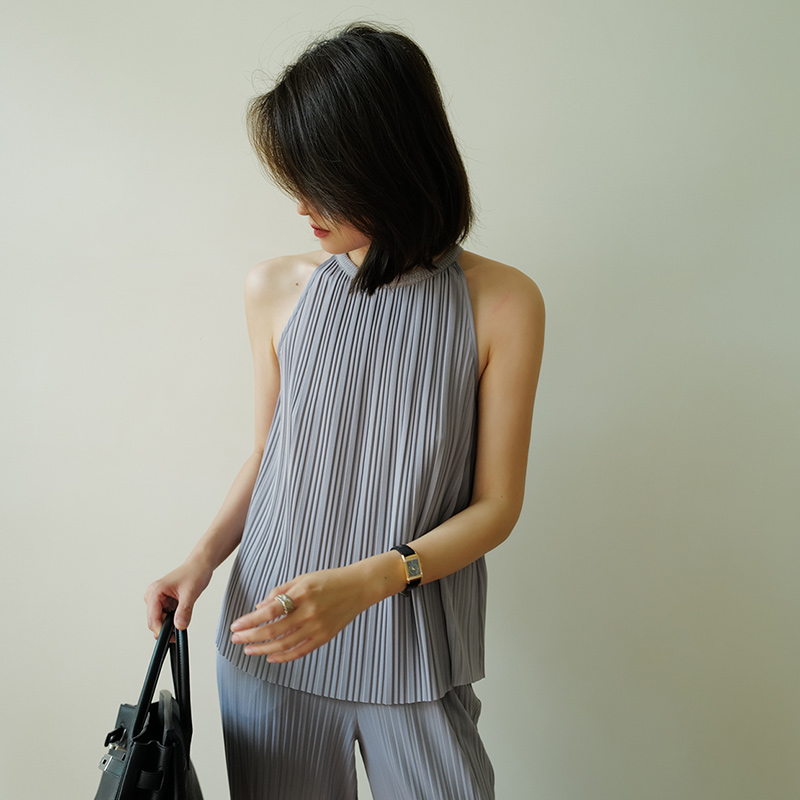 设计师原创压褶小衫女