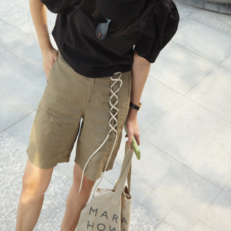 设计原创女松紧腰中裤弄错